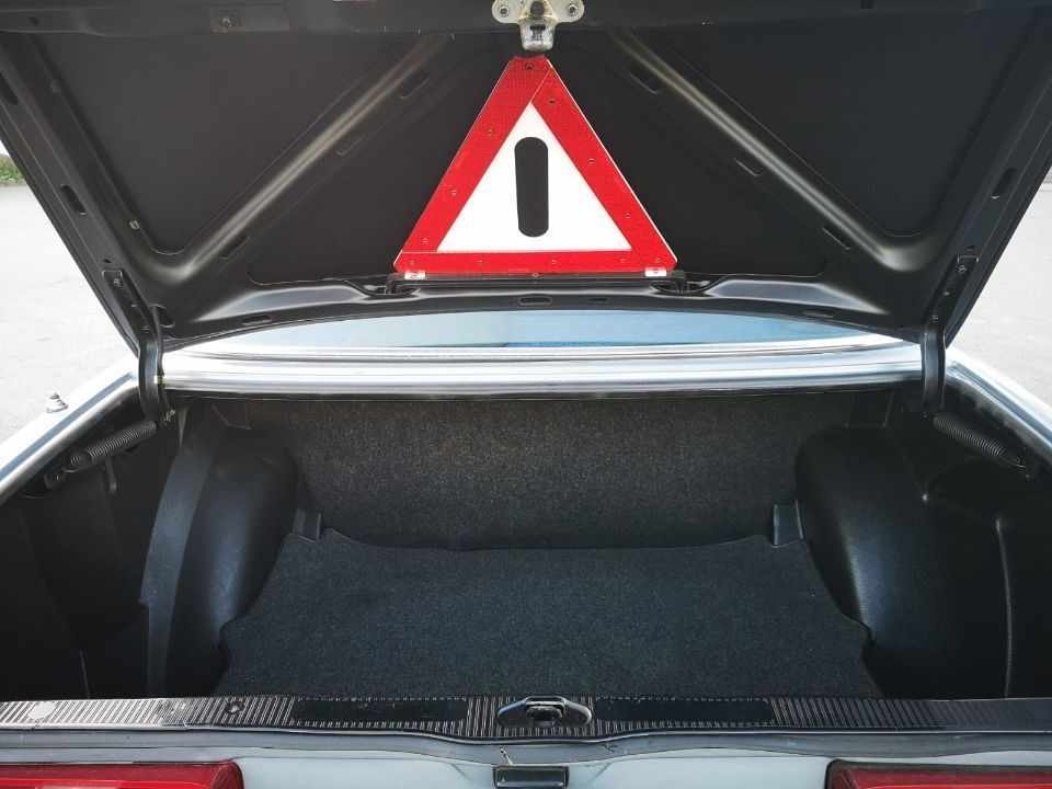mercedes-benz-200-200-w115-1982-gasolina-1997cc