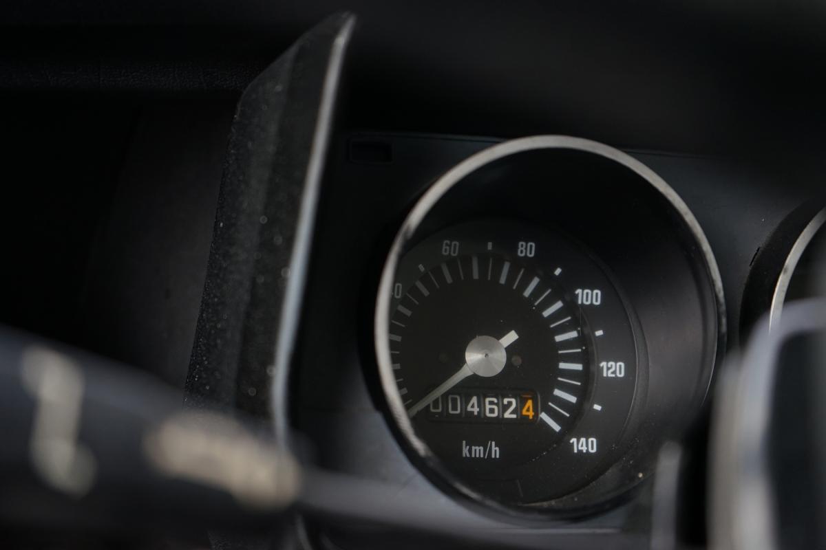 mini-1000-1984-gasolina-998cc