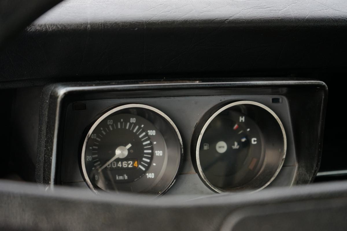 mini-1000-1984-gasolina-998cc