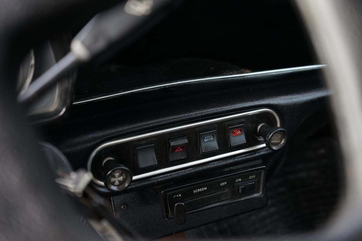 mini-1000-1984-gasolina-998cc