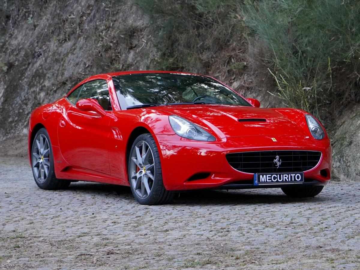 ferrari-california-2009-gasolina-4297cc