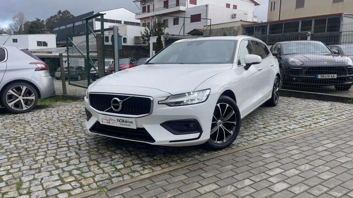 volvo-v60-2019-diesel-1969cc