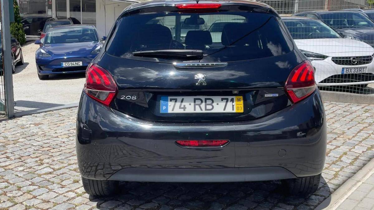peugeot-208-2016-diesel-1560cc