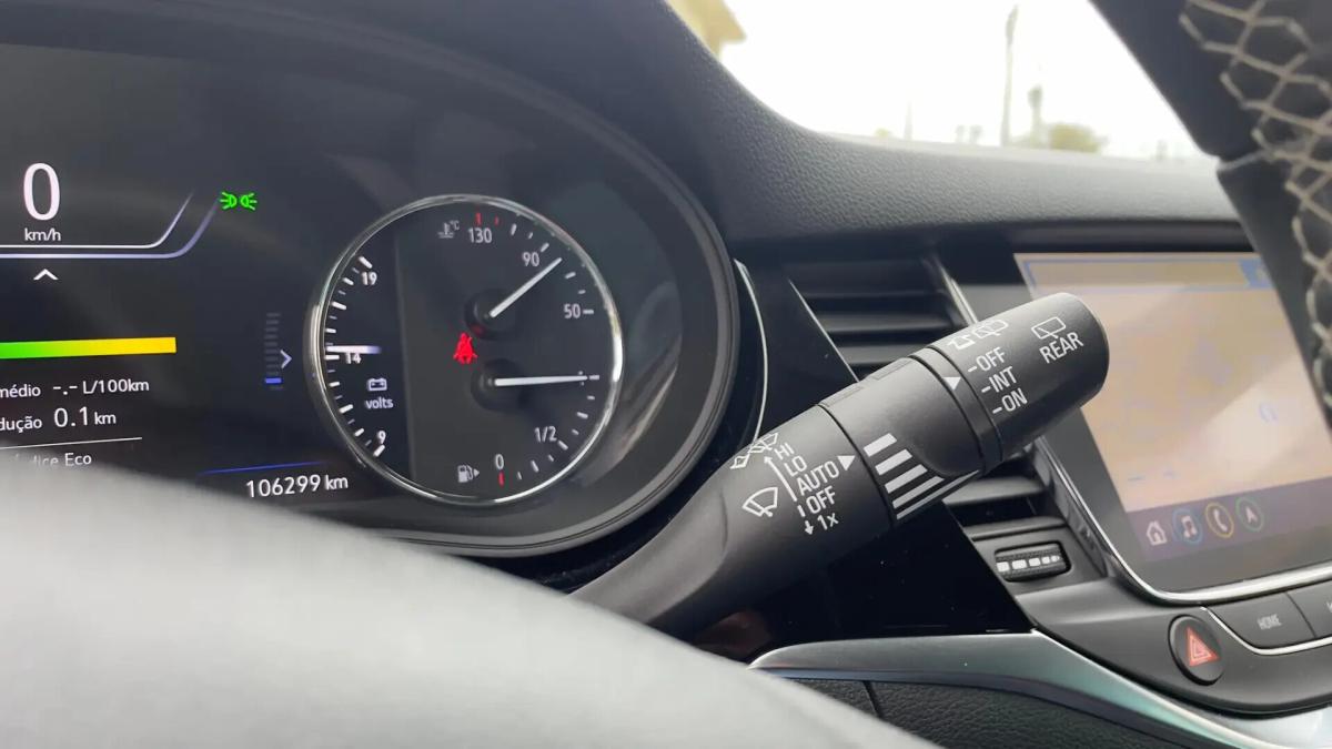 opel-astra-2021-diesel-1496cc