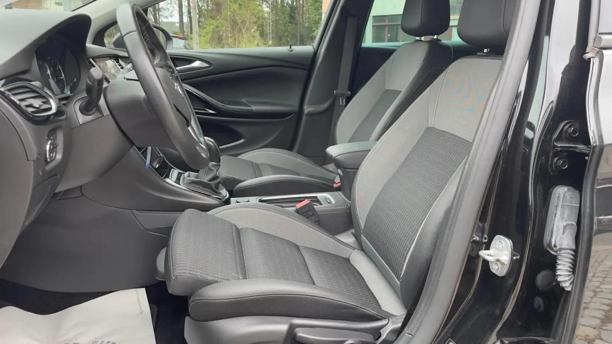 opel-astra-2021-diesel-1496cc