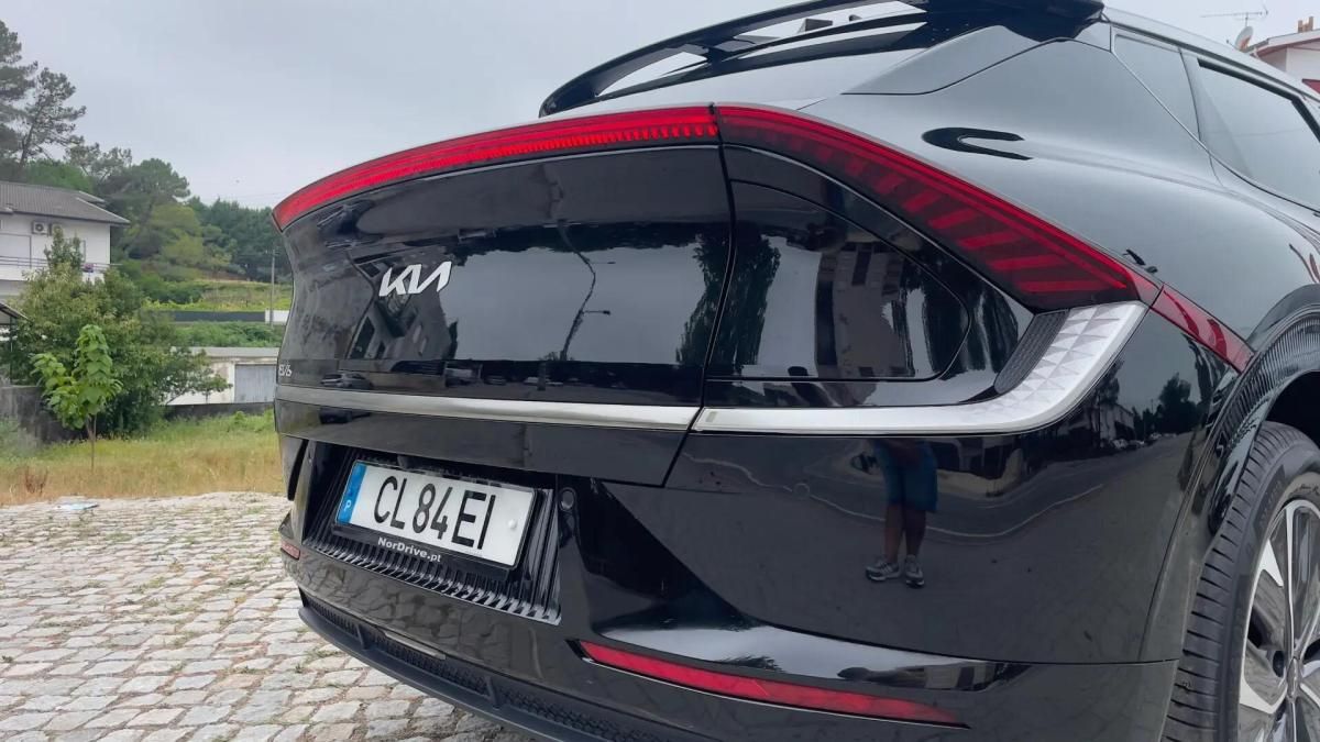 kia-ev6-2023-eletrico-0cc