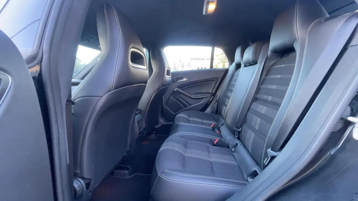 mercedes-benz-200-w115-2016-diesel-2143cc