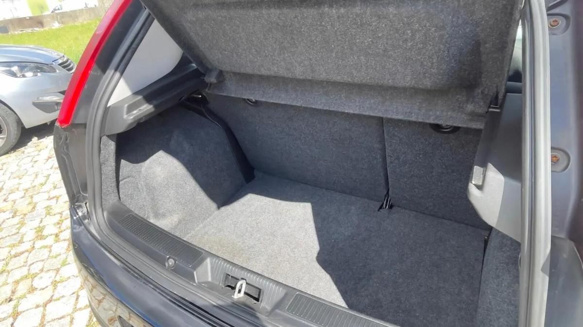fiat-grande-punto-2010-diesel-1248cc