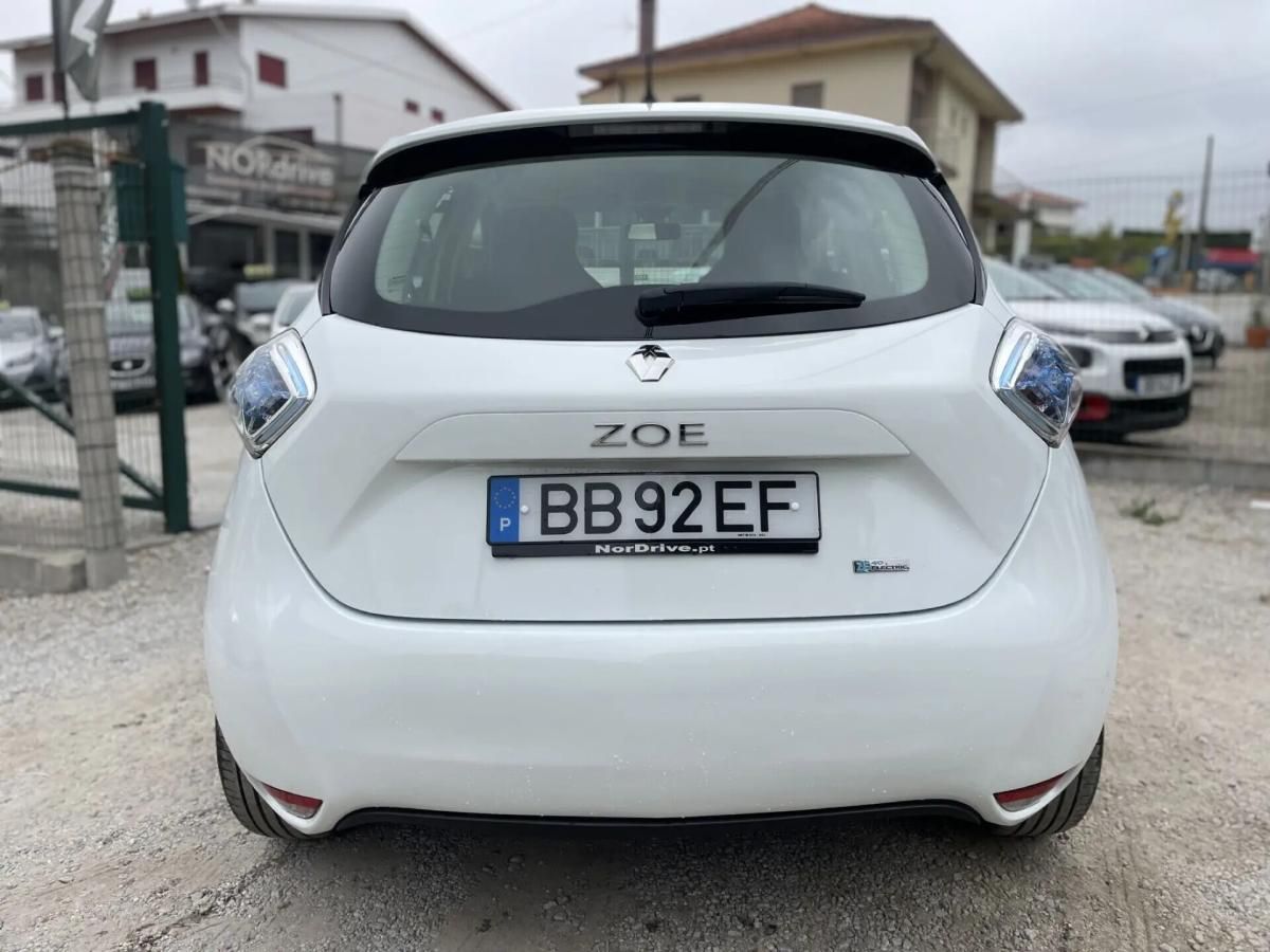 renault-zoe-2017-eletrico-0cc