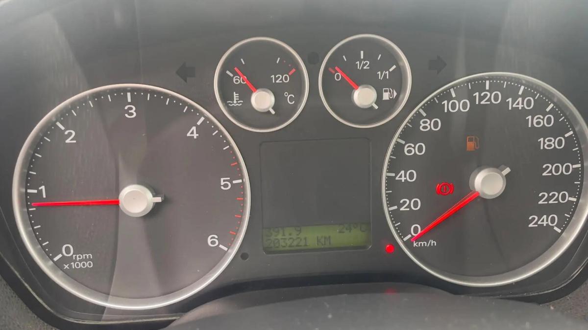 ford-focus-2006-diesel-1560cc