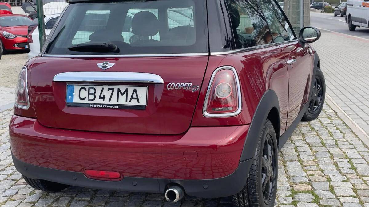 mini-cooper-d-2009-diesel-1560cc