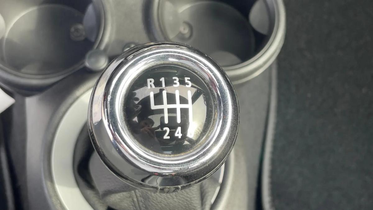 mini-cooper-d-2009-diesel-1560cc