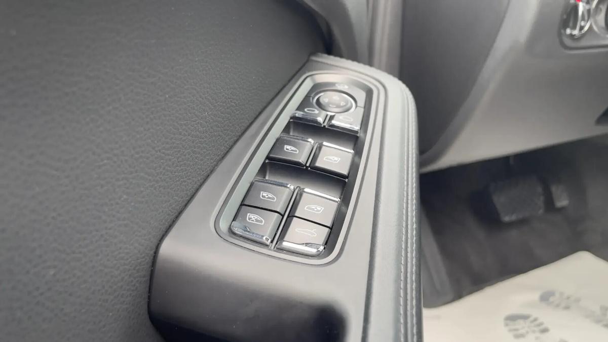 porsche-macan-2018-gasolina-1984cc