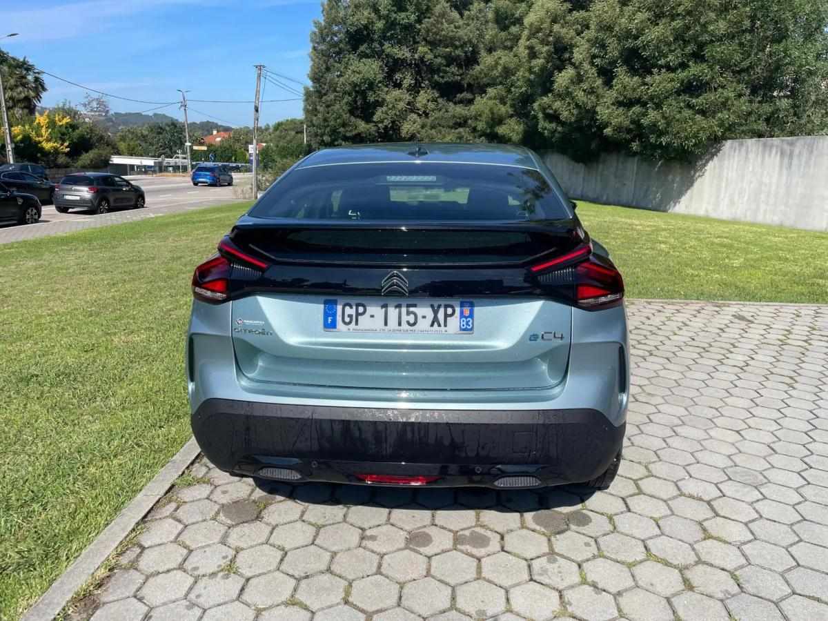 citroen-e-c4-2023-eletrico-0cc