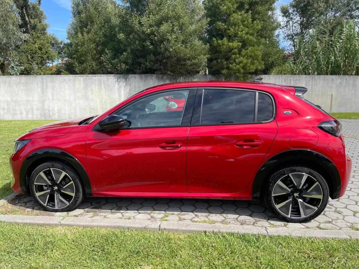 peugeot-e-208-2022-eletrico-0cc