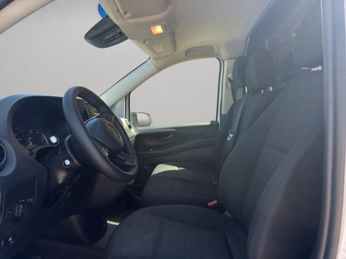 mercedes-benz-vito-2018-diesel-2143cc