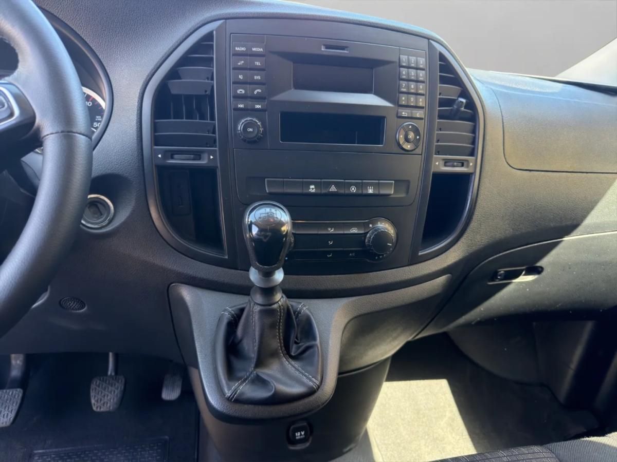 mercedes-benz-vito-2018-diesel-2143cc