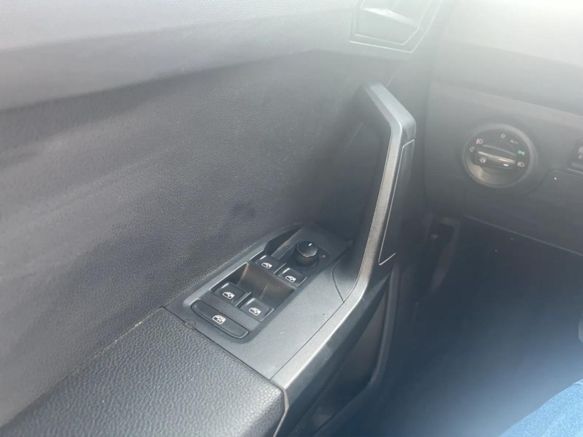 seat-ibiza-2018-gasolina-999cc