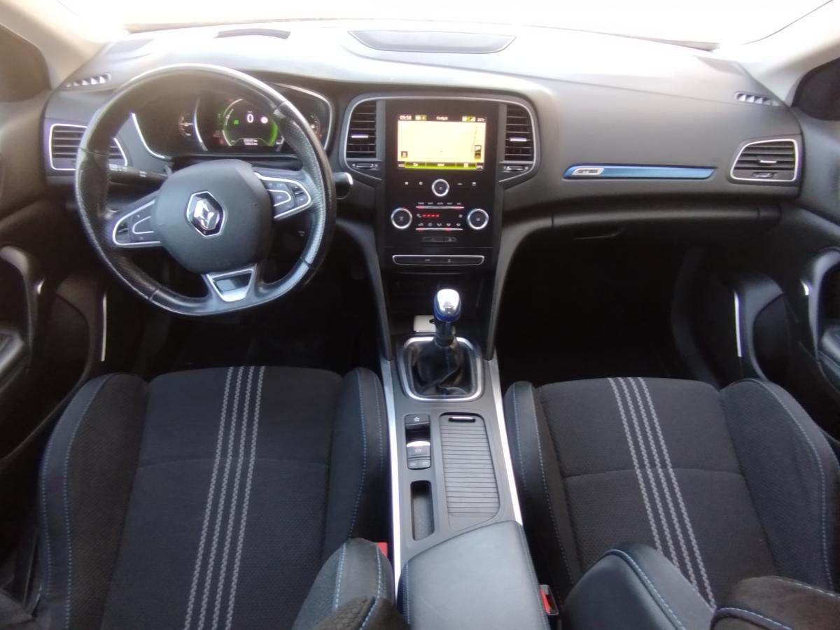renault-megane-sport-tourer-2018-diesel-1461cc