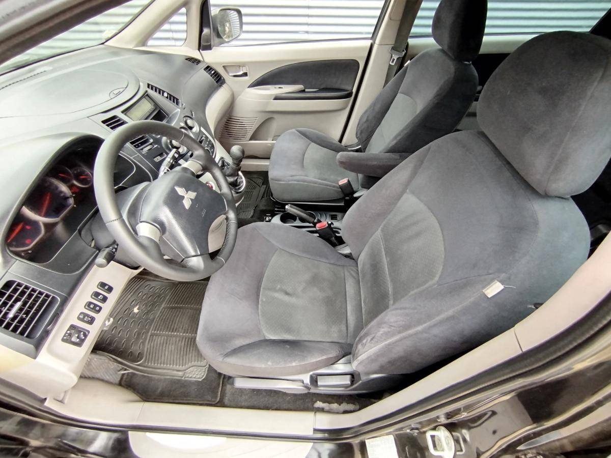 mitsubishi-grandis-2008-diesel-1968cc