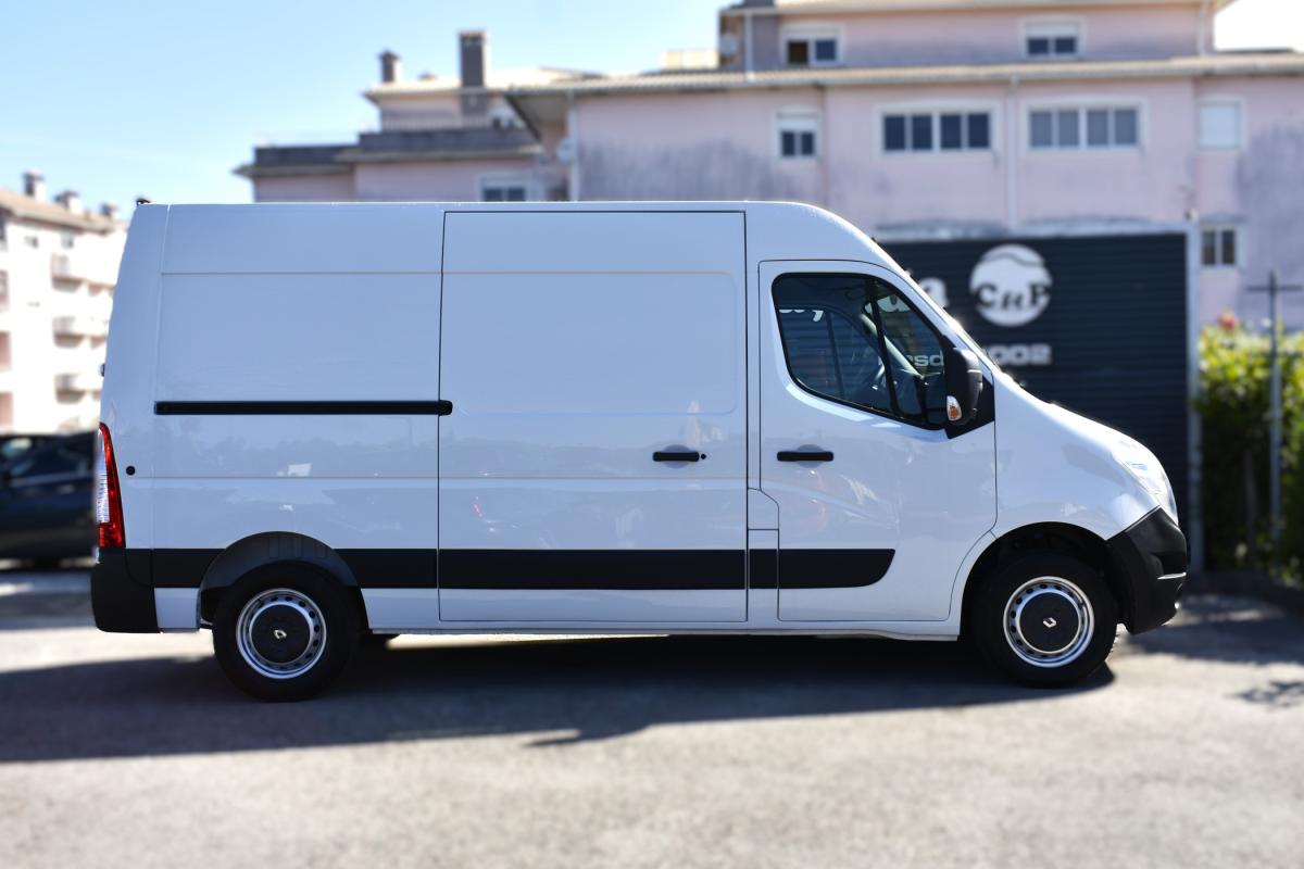 renault-master-2017-diesel-2299cc