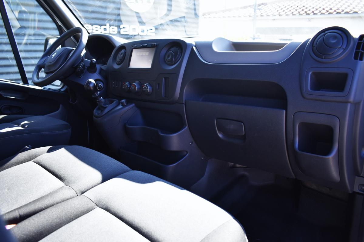 renault-master-2017-diesel-2299cc