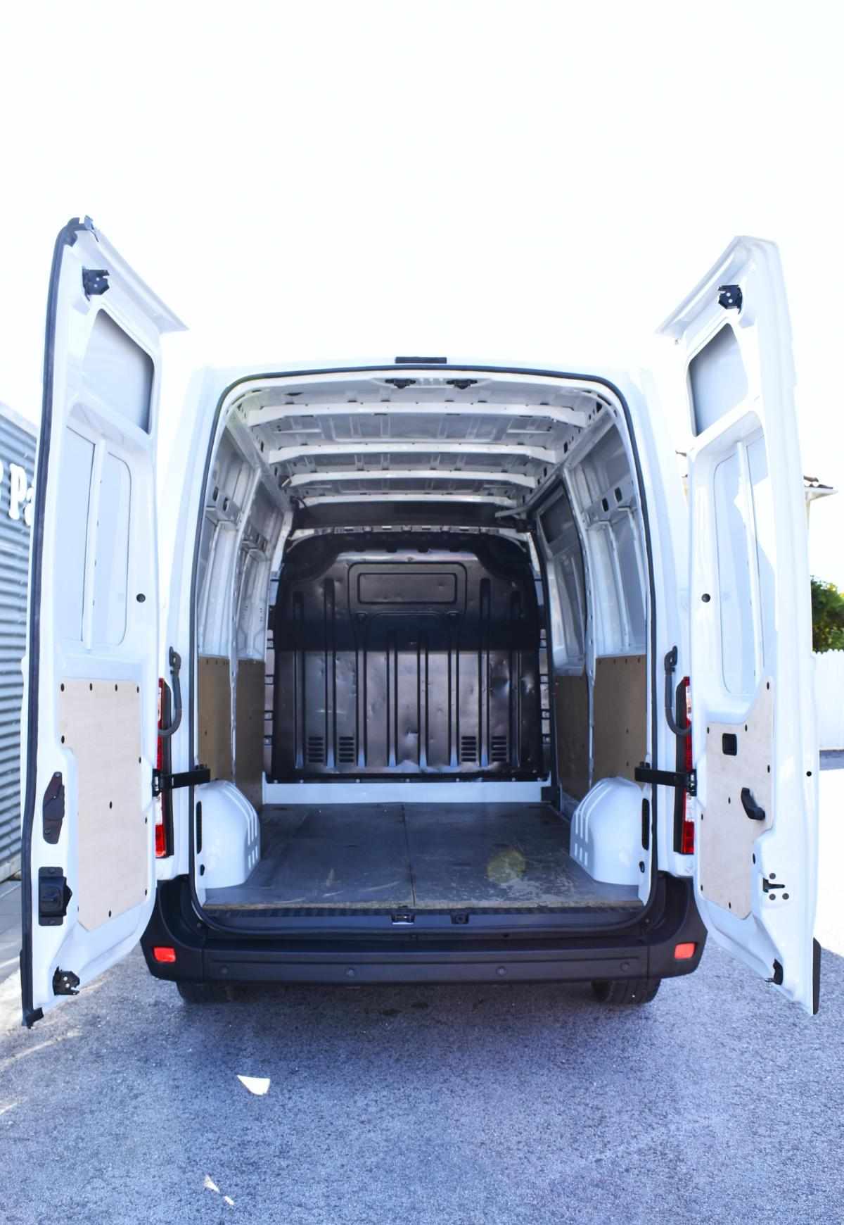 renault-master-2017-diesel-2299cc