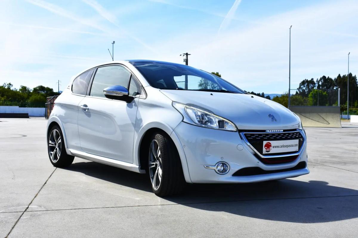 peugeot-208-2014-gasolina-1600cc