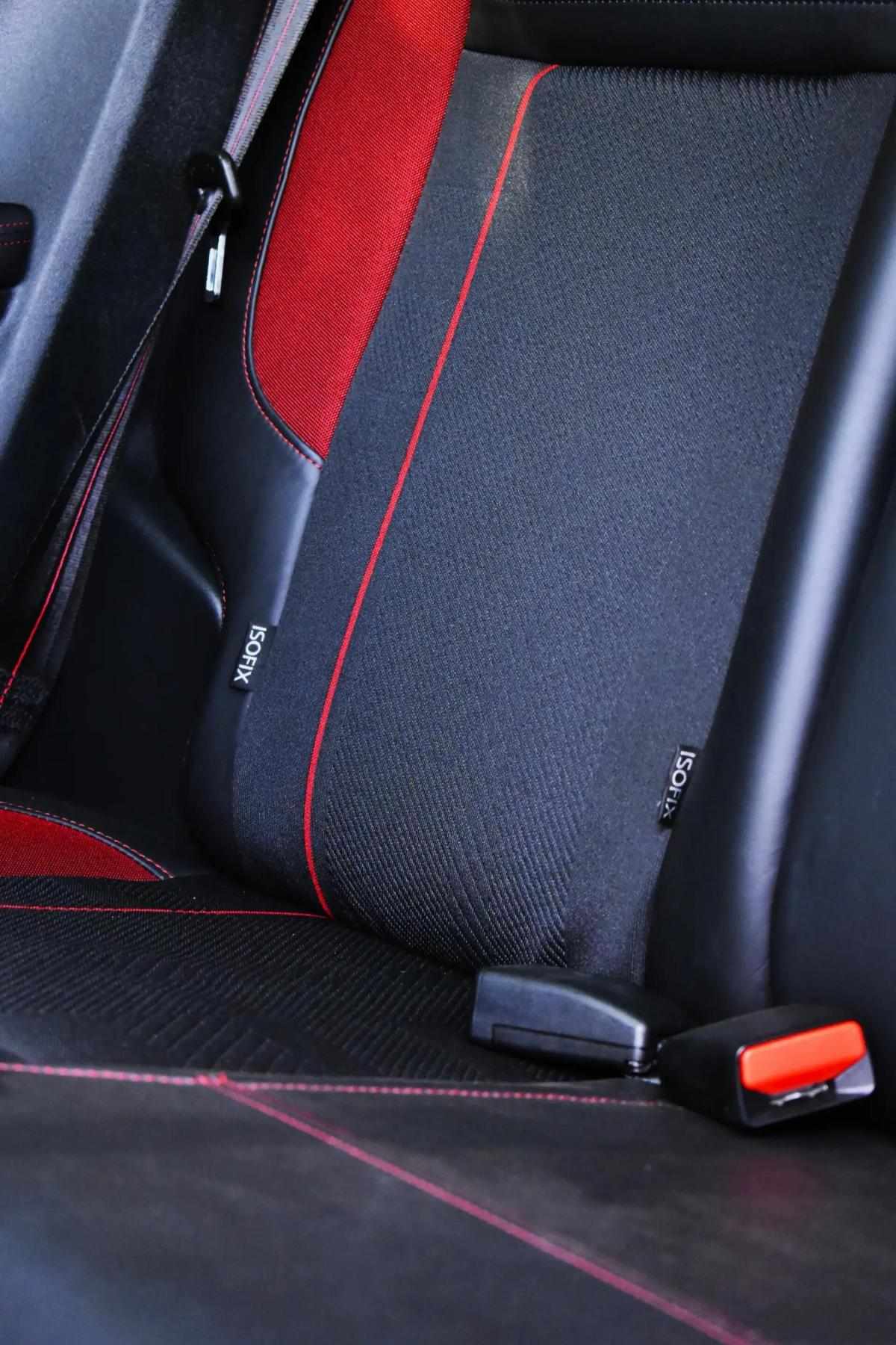 peugeot-208-2014-gasolina-1600cc