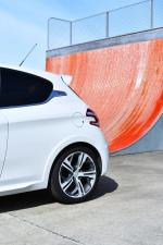 peugeot-208-2014-gasolina-1600cc