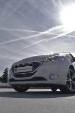 peugeot-208-2014-gasolina-1600cc