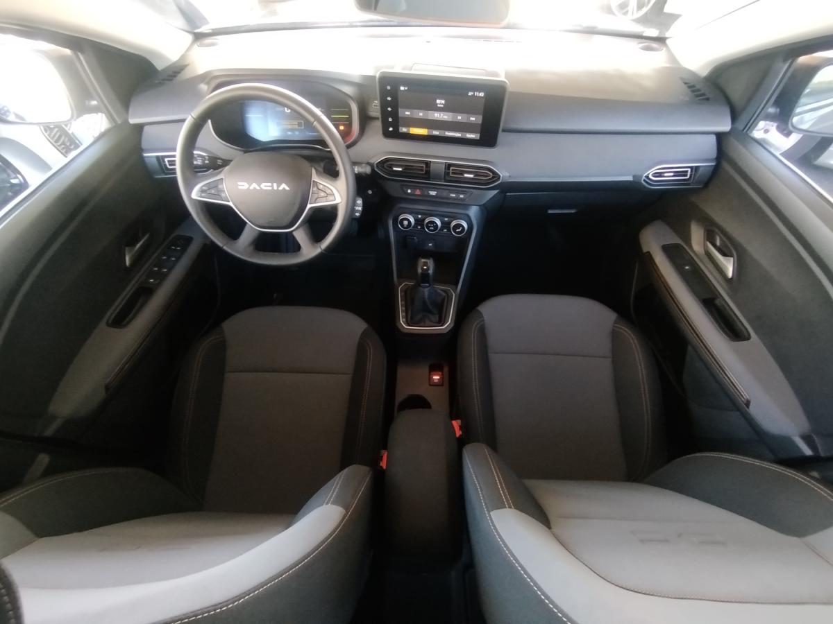 dacia-jogger-2024-hibrido-a-gasolina-1598cc