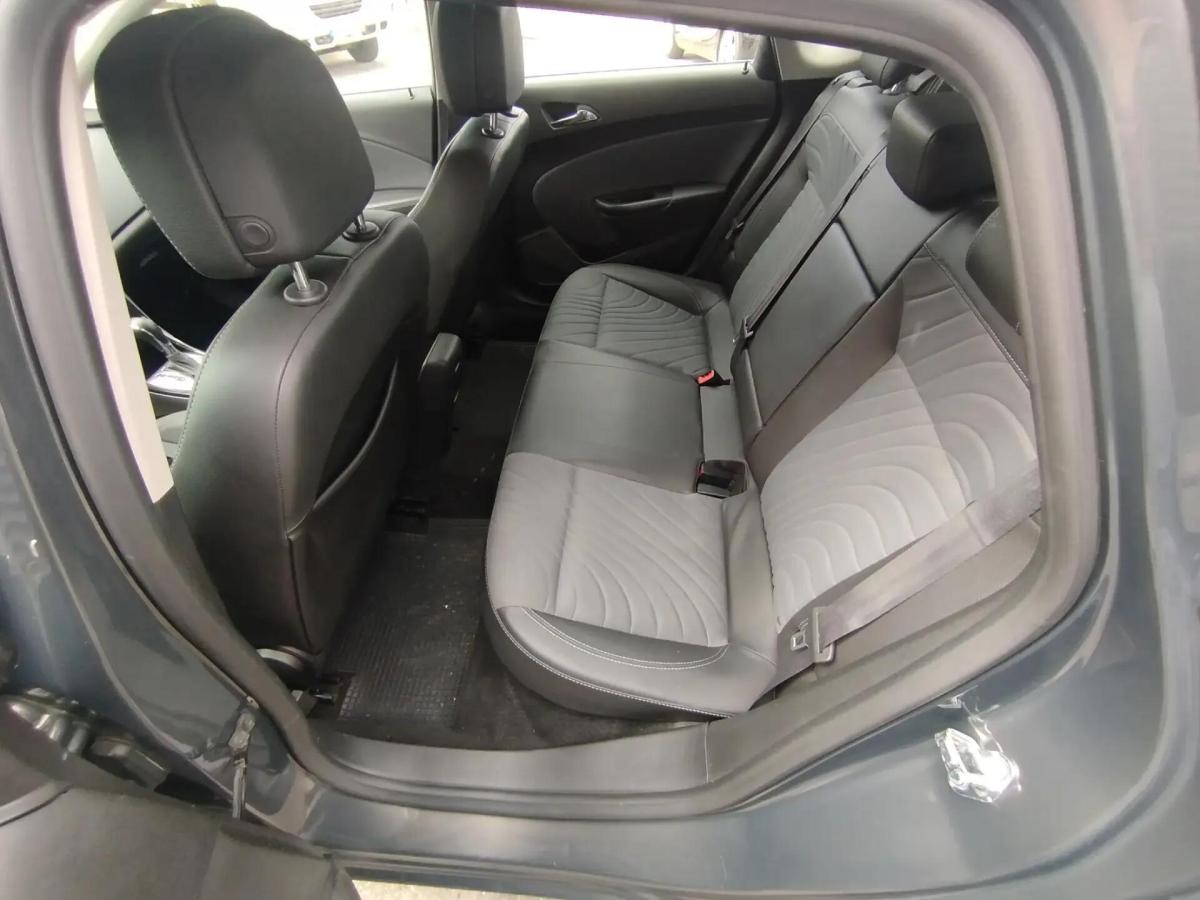 opel-astra-2015-gasolina-1364cc