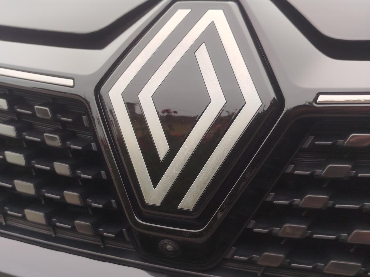 renault-clio-2024-gpl-999cc