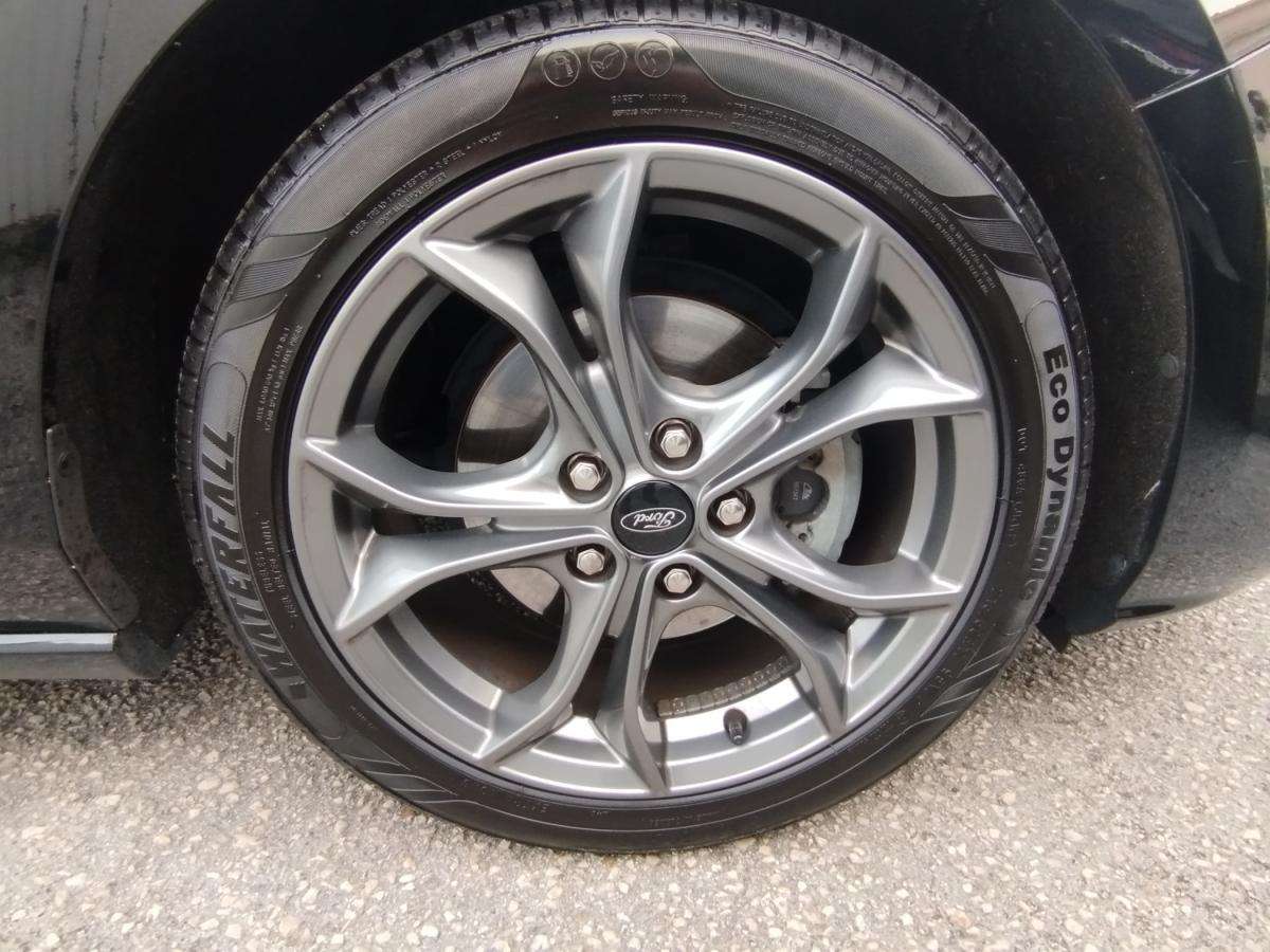 ford-focus-2020-gasolina-998cc