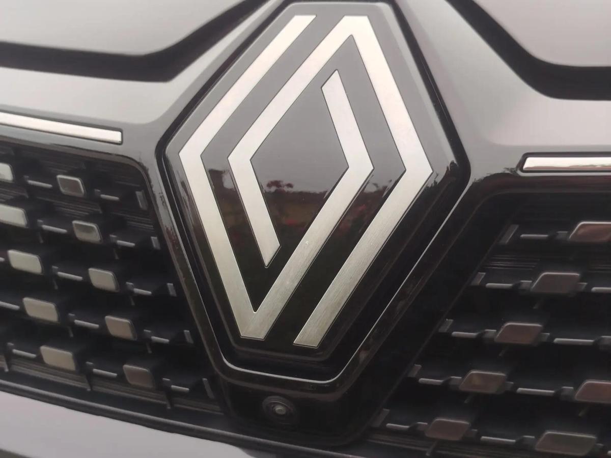 renault-clio-2024-gpl-999cc