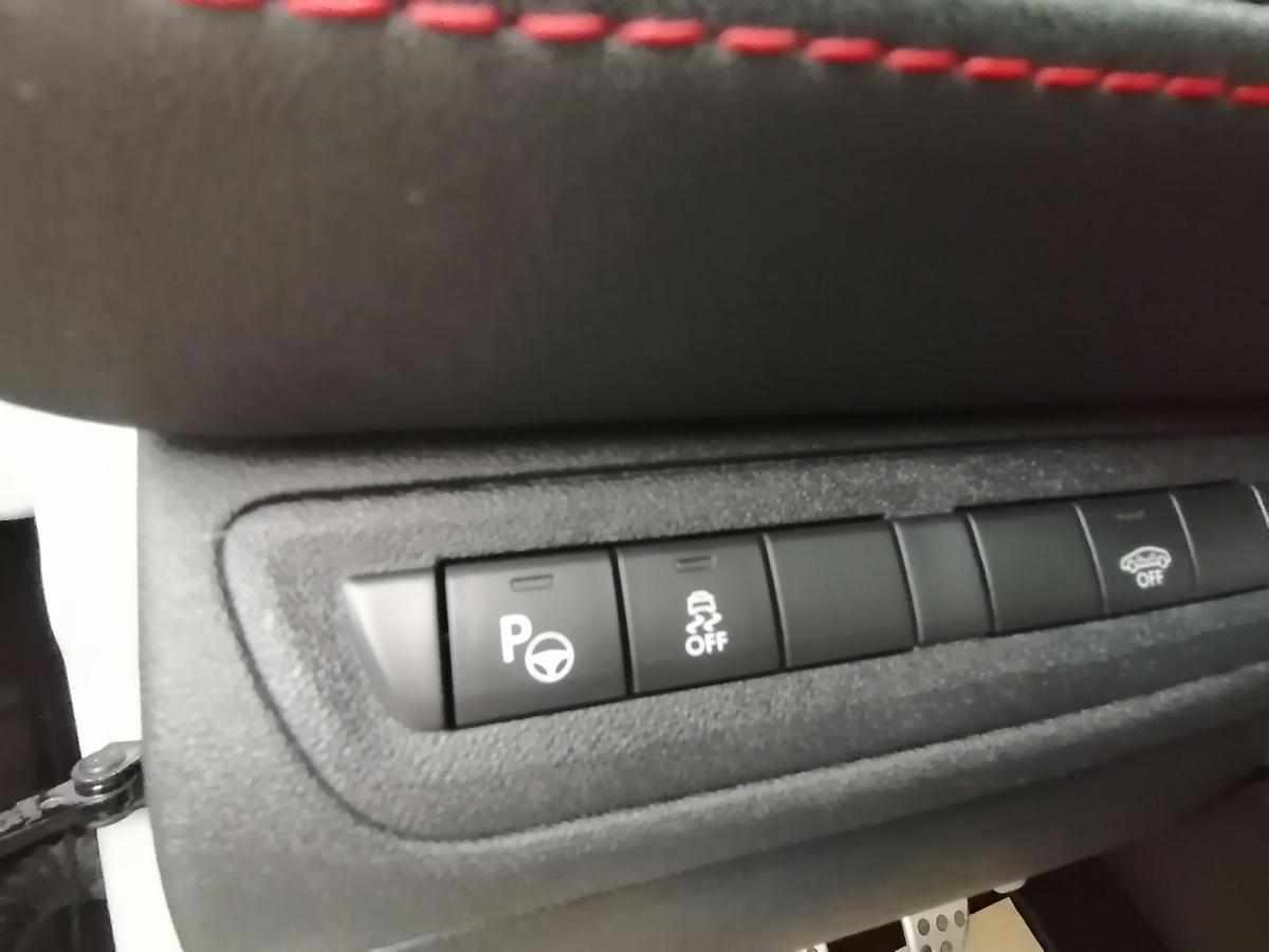 peugeot-208-2014-gasolina-1600cc