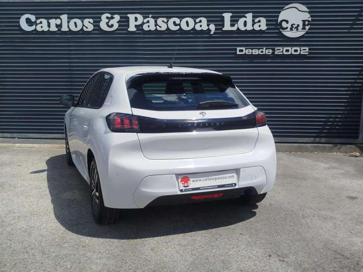 peugeot-208-2023-gasolina-1199cc