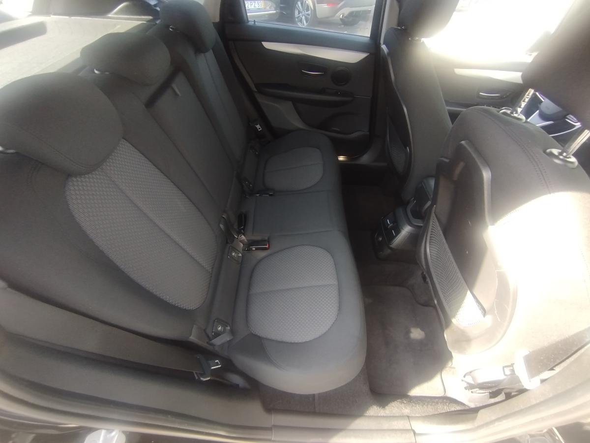 bmw-serie-2-2018-diesel-1496cc