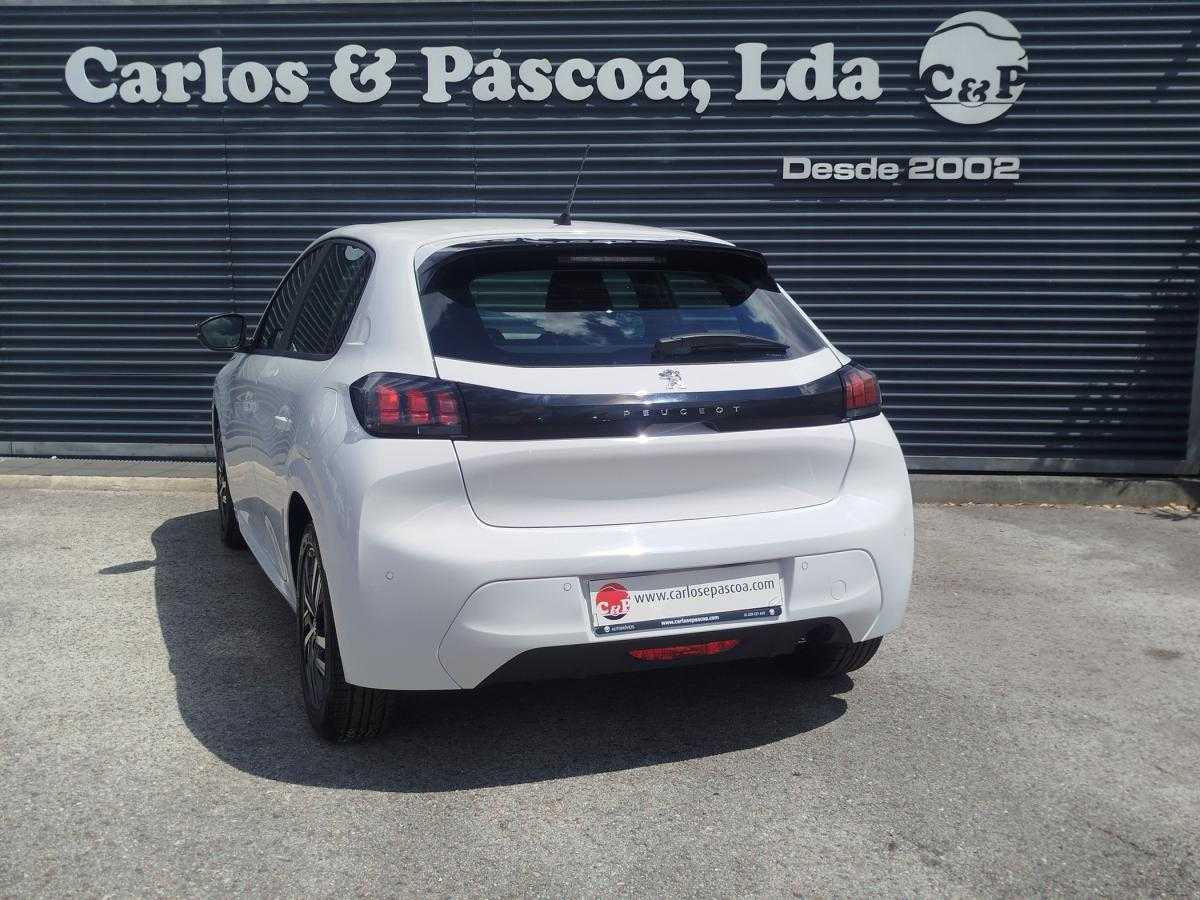 peugeot-208-2023-gasolina-1199cc