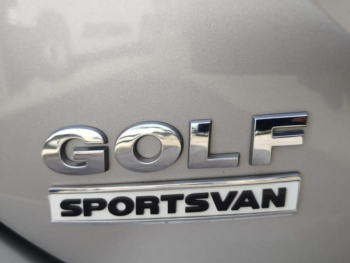 volkswagen-golf-sportsvan-2015-diesel-1598cc