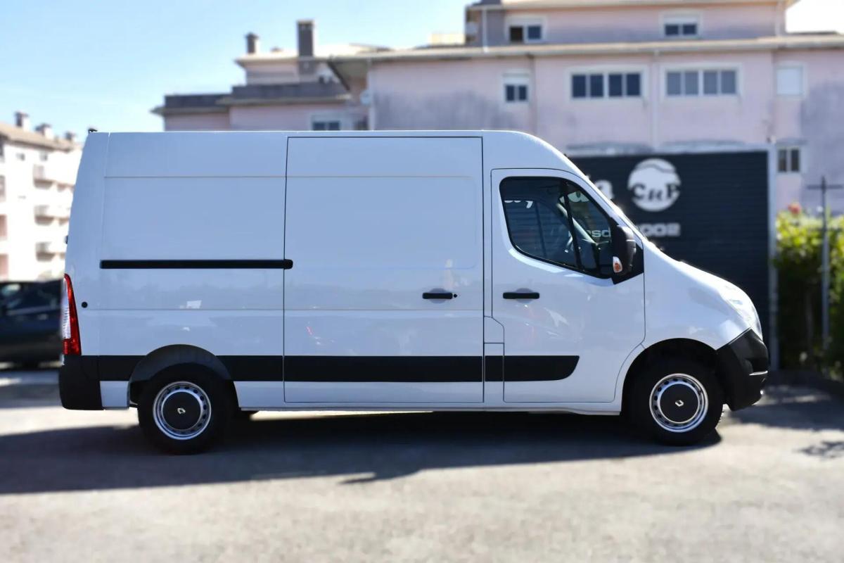 renault-master-2017-diesel-2299cc