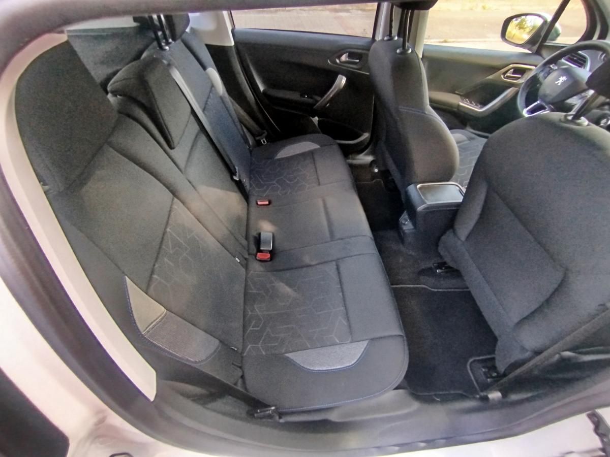 peugeot-2008-2018-gasolina-1199cc