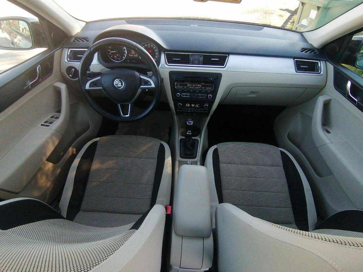 skoda-rapid-spaceback-2015-diesel-1600cc