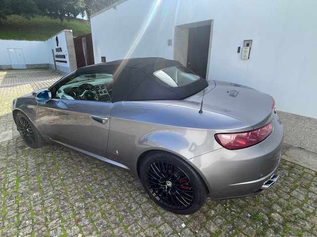 alfa-romeo-spider-2007-diesel-2387cc