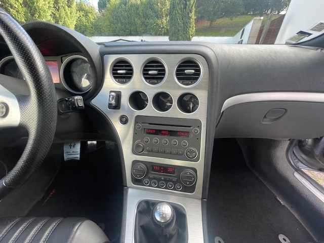 alfa-romeo-spider-2007-diesel-2387cc