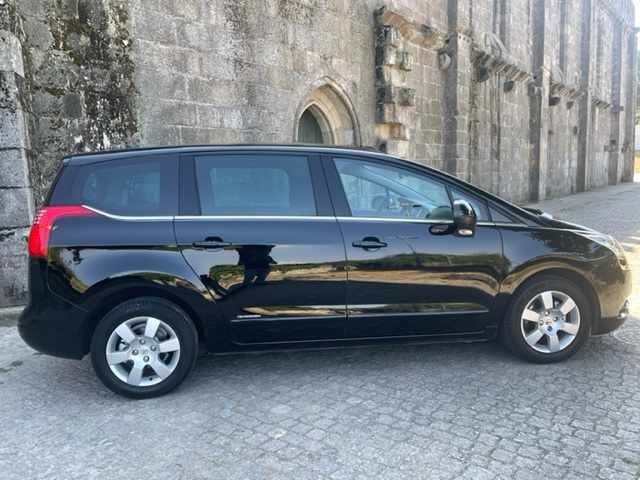peugeot-5008-1-6-hdi-fap-2012-diesel-1560cc