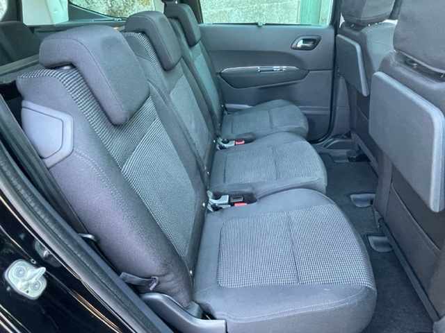 peugeot-5008-1-6-hdi-fap-2012-diesel-1560cc