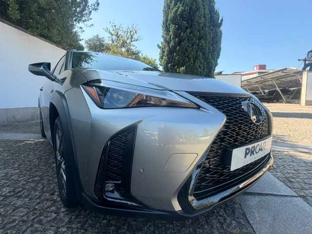 lexus-ux-250h-hybrid-e-four-2023-gasolina-1987cc