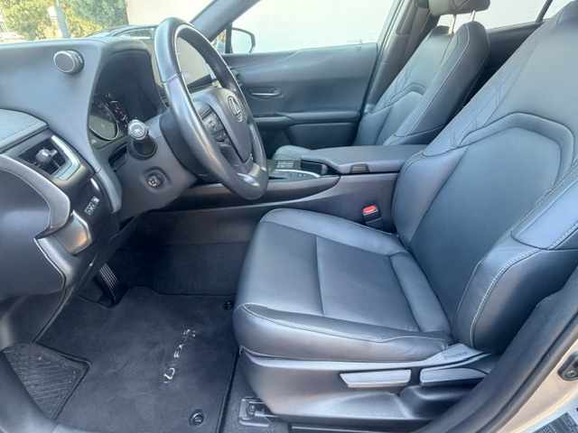 lexus-ux-250h-hybrid-e-four-2023-gasolina-1987cc